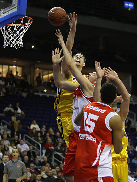 众多球迷通 众多球迷通