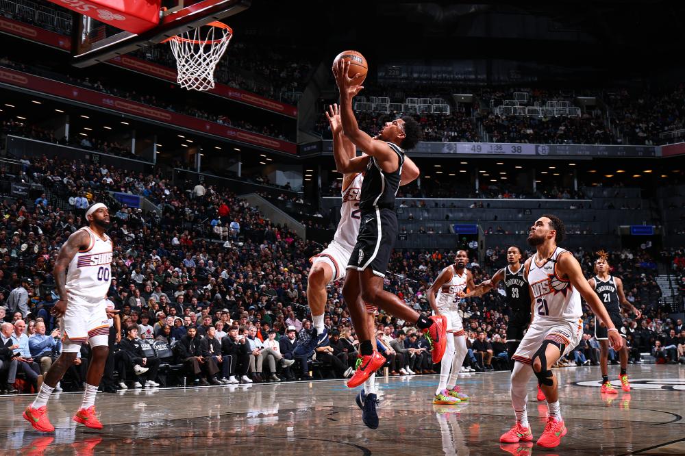 依旧保持严 依旧保持严